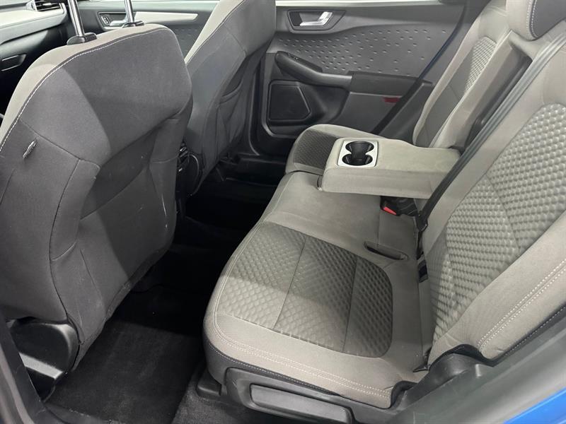 2020 Ford Escape - Image 15