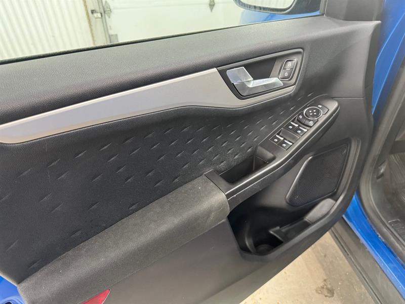 2020 Ford Escape - Image 19