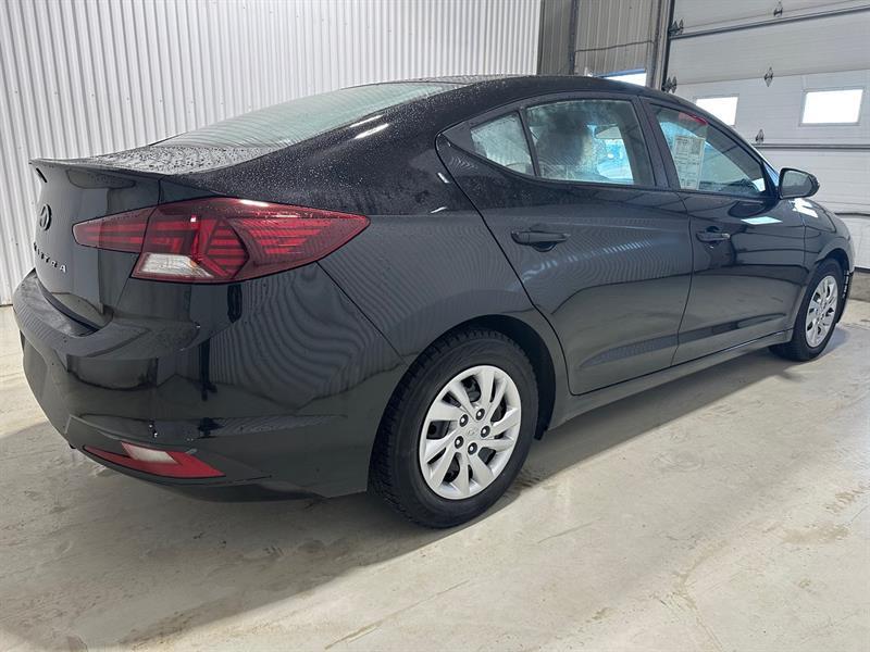 2020 Hyundai Elantra - Image 5