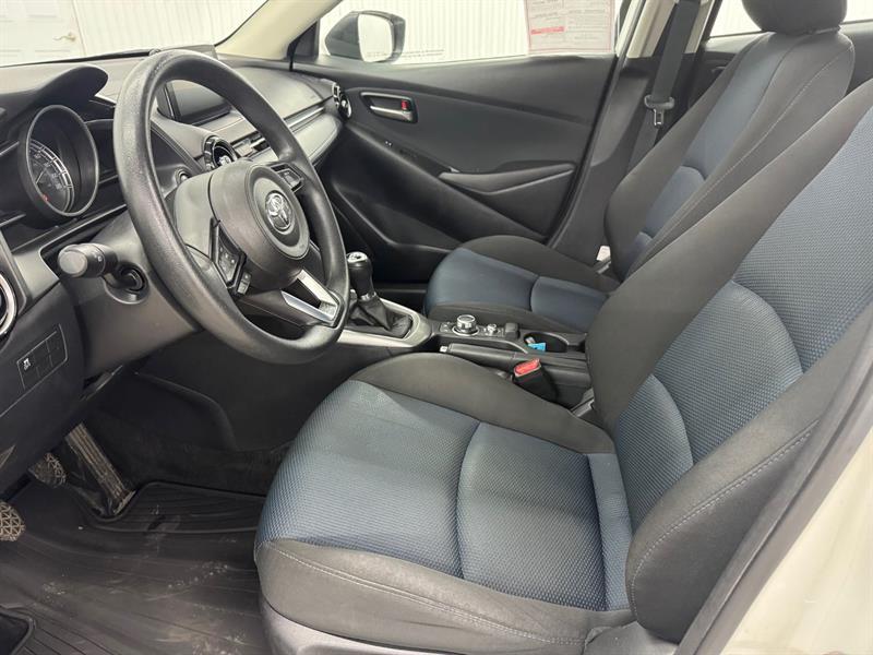 2020 Toyota Yaris - Image 6