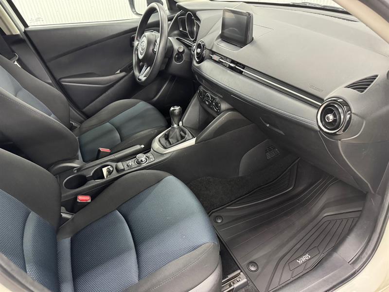 2020 Toyota Yaris - Image 14