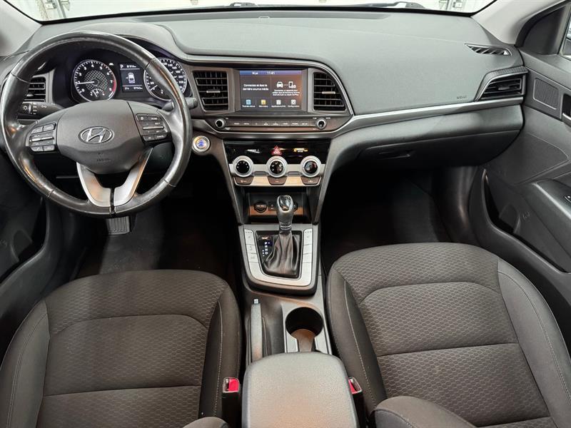 2020 Hyundai Elantra - Image 19