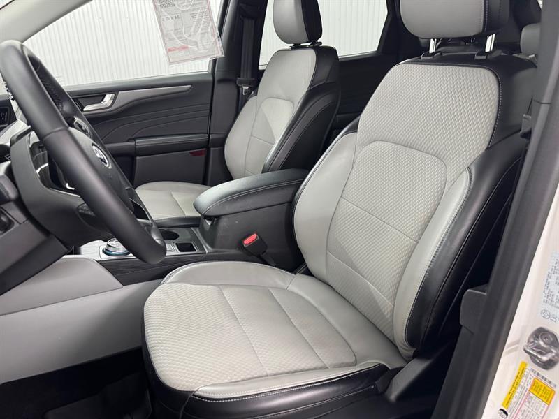 2024 Ford Escape - Image 14