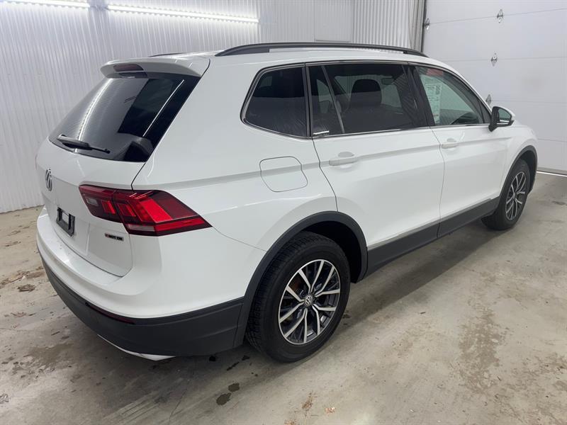 2020 Volkswagen Tiguan - Image 3
