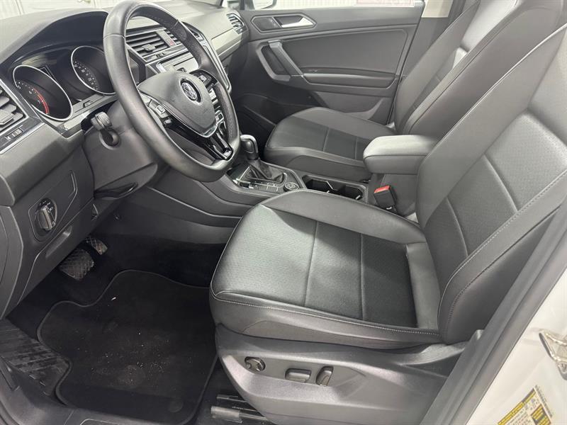 2020 Volkswagen Tiguan - Image 23