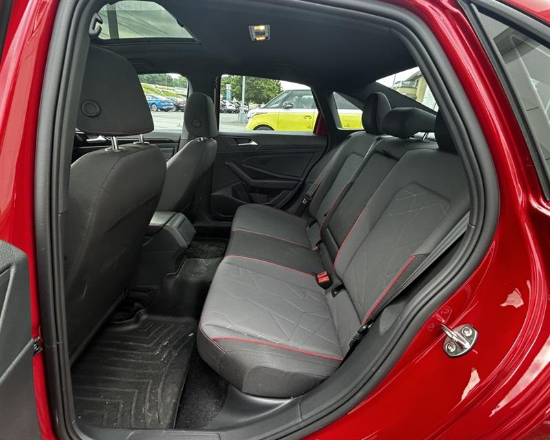 volkswagen Jetta GLI 2024 - 10