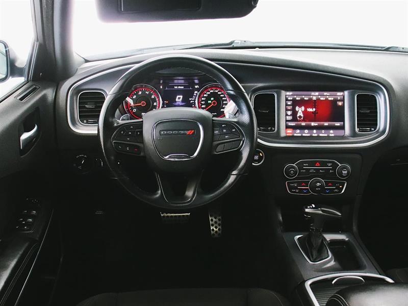 dodge Charger 2021 - 16