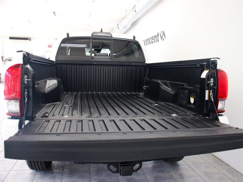 toyota Tacoma 2019 - 12