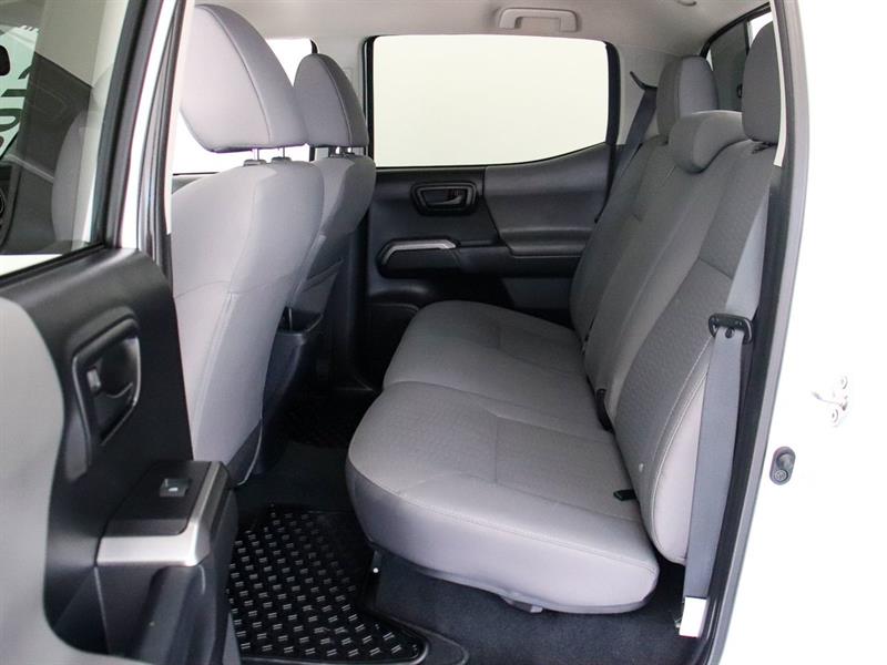 toyota Tacoma 2019 - 25