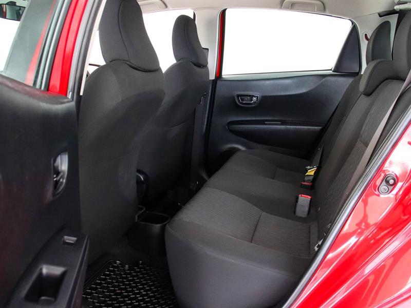 toyota Yaris 2014 - 23