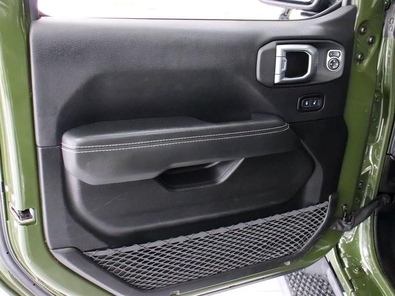 jeep Wrangler 2021 - 12