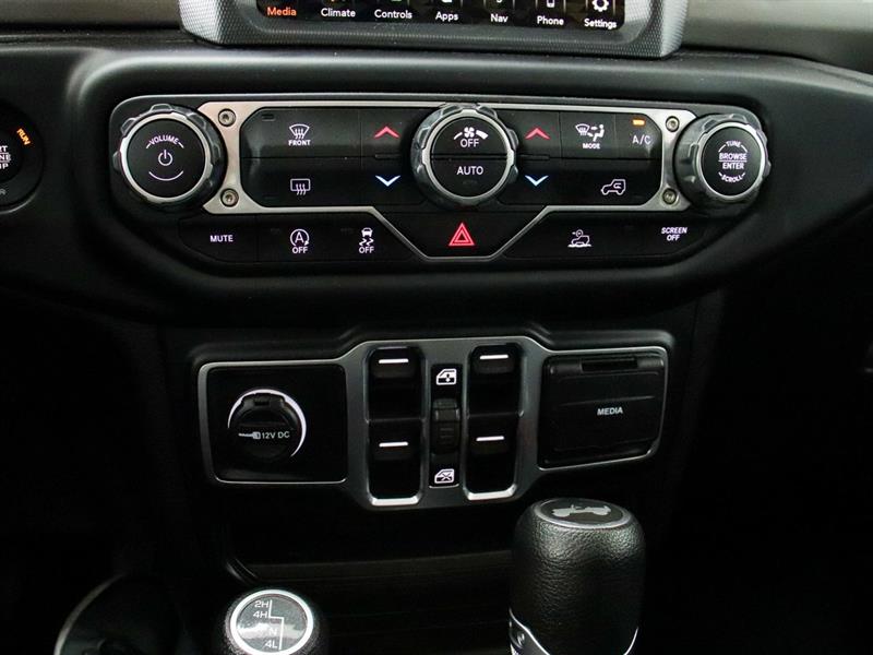 jeep Wrangler 2021 - 26