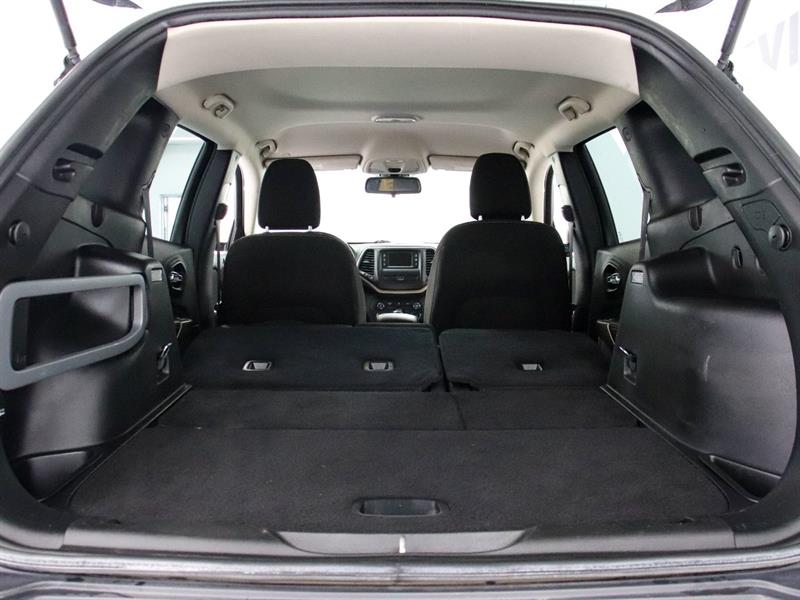 jeep Cherokee 2018 - 28