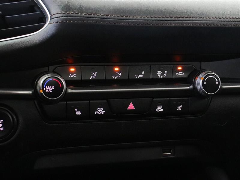 mazda Mazda3 2020 - 23