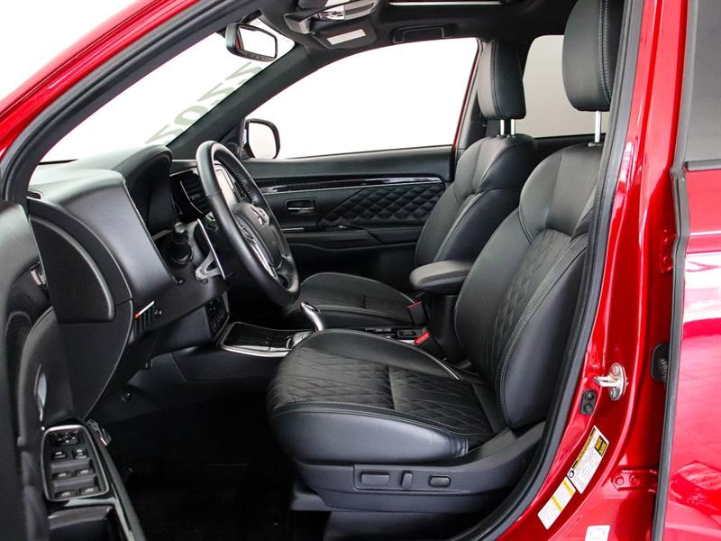 mitsubishi Outlander 2022 - 14