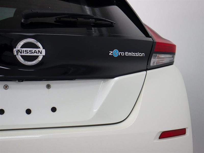 nissan LEAF 2019 - 11