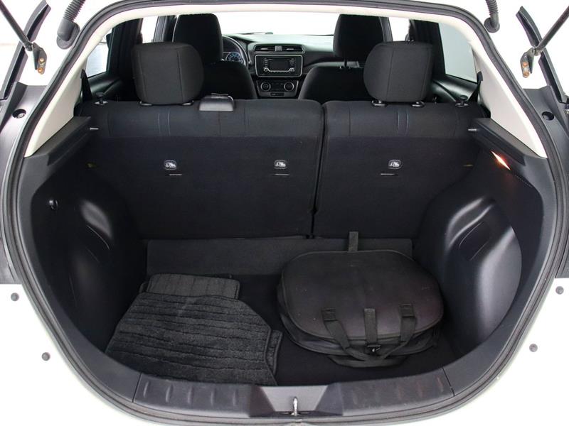 nissan LEAF 2019 - 28