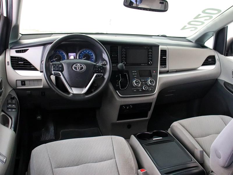 toyota Sienna 2020 - 12