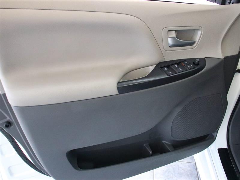 toyota Sienna 2020 - 13