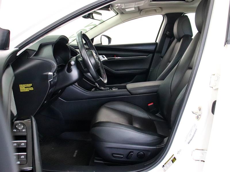 mazda Mazda3 2021 - 14