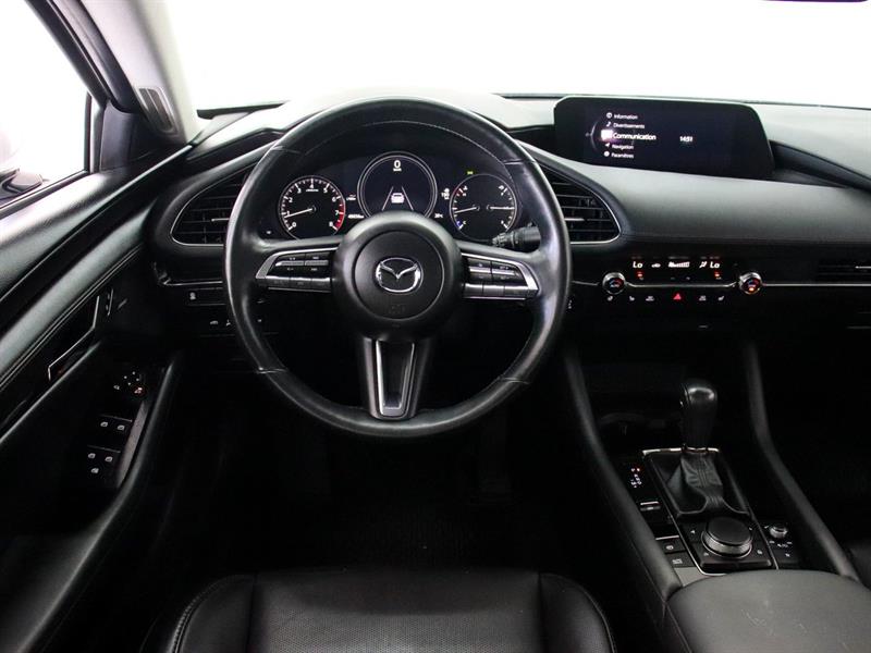 mazda Mazda3 2021 - 16