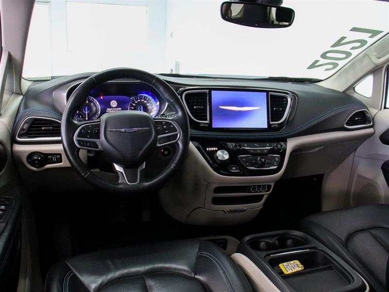 chrysler Pacifica 2021 - 10