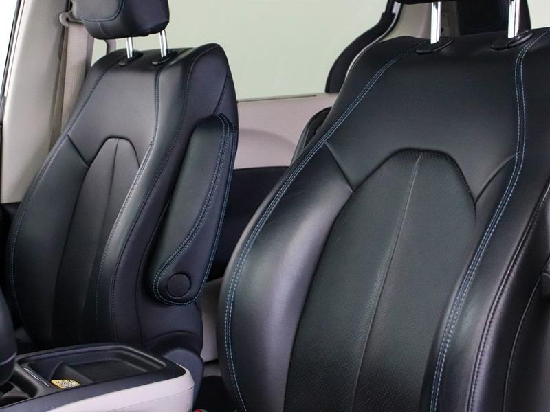 chrysler Pacifica 2021 - 13