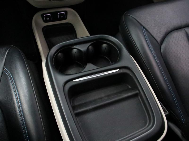 chrysler Pacifica 2021 - 27
