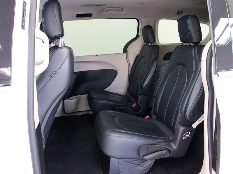 chrysler Pacifica 2021 - 29