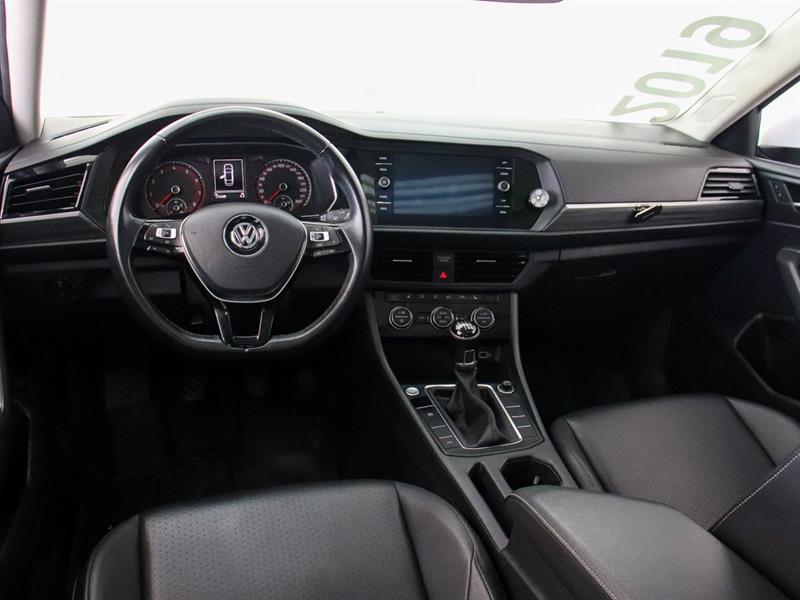 volkswagen Jetta 2019 - 10