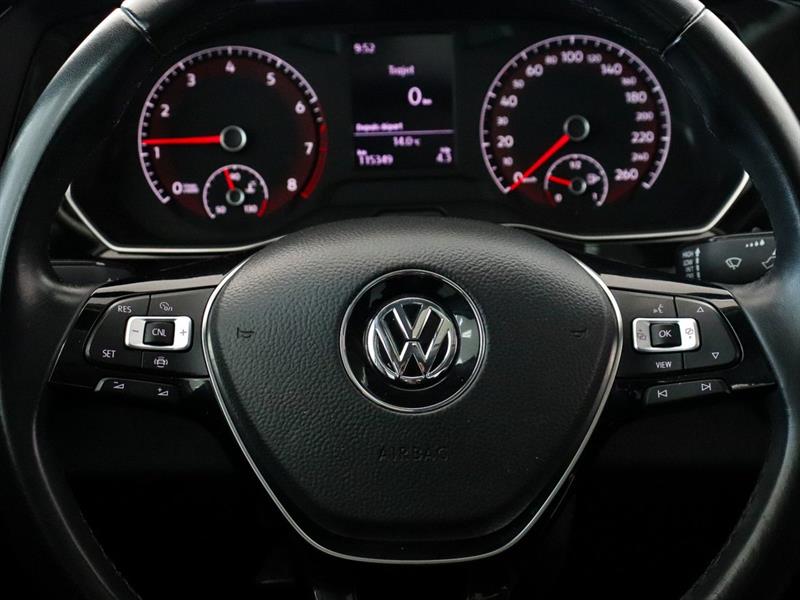 volkswagen Jetta 2019 - 16