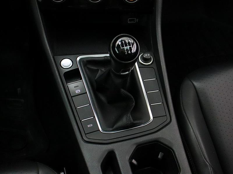 volkswagen Jetta 2019 - 23