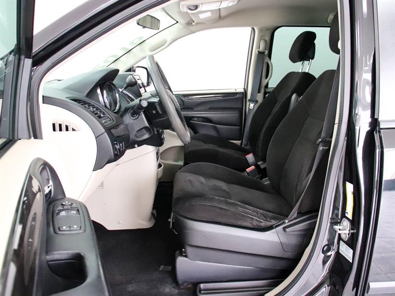 dodge Grand Caravan 2016 - 11