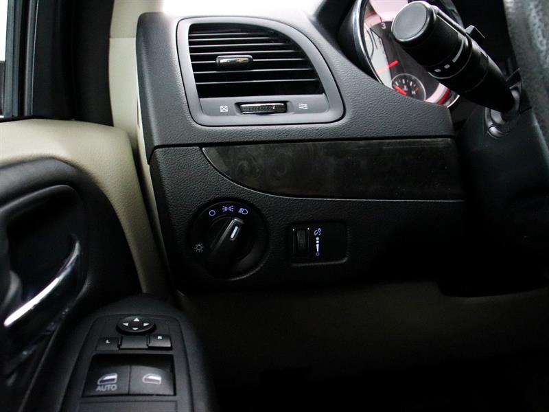 dodge Grand Caravan 2016 - 16