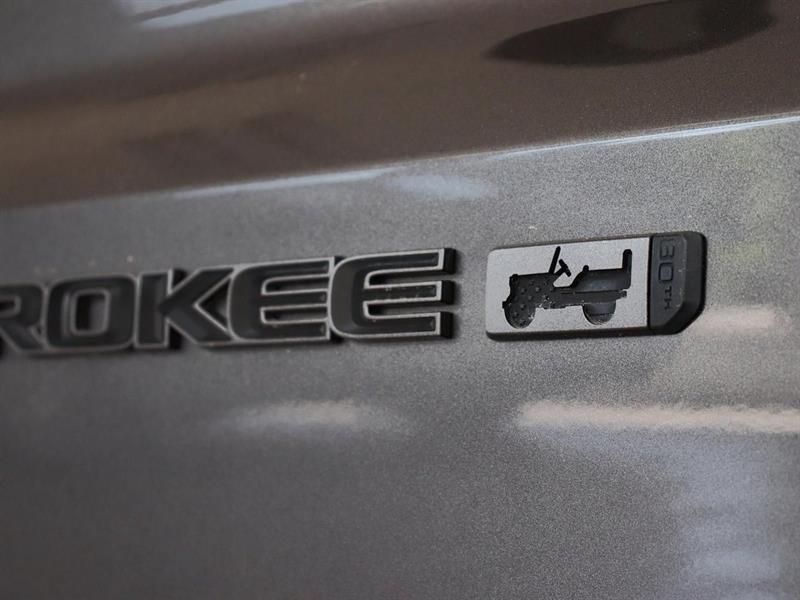jeep Grand Cherokee 2021 - 10