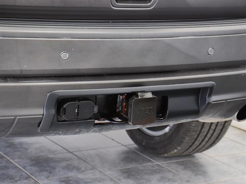 jeep Grand Cherokee 2021 - 12