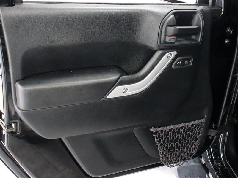 jeep Wrangler 2016 - 12