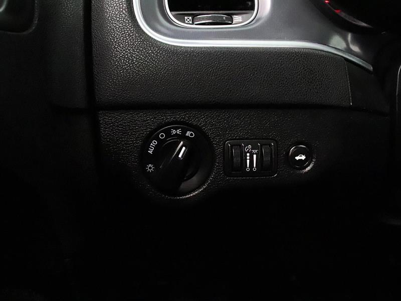 dodge Charger 2020 - 18