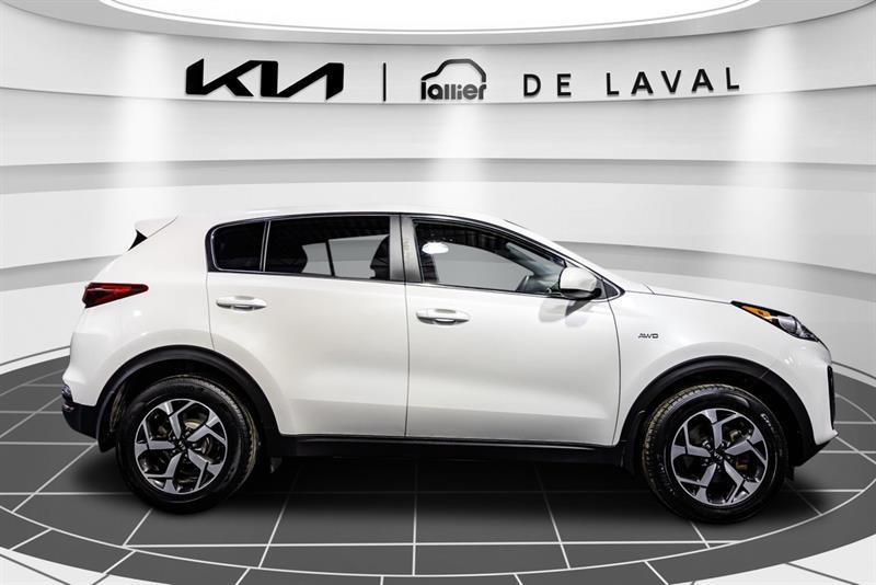 2020 Kia Sportage - Image 11