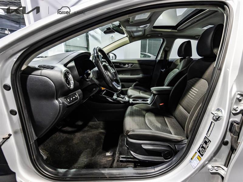2020 Kia Forte - Image 19