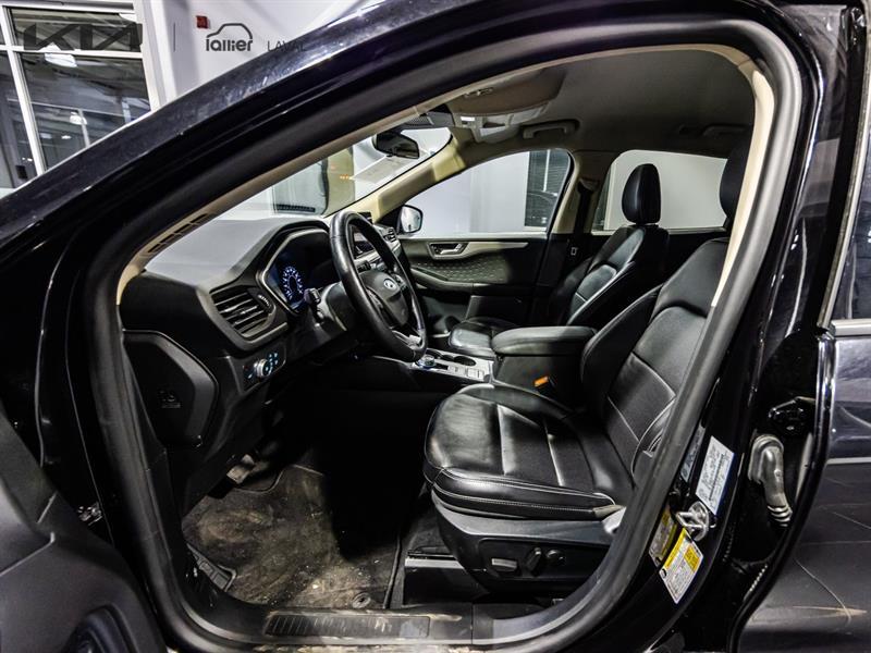 2020 Ford Escape - Image 21