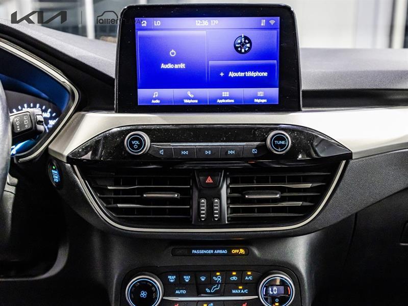 2020 Ford Escape - Image 26