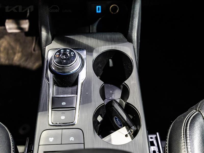 2020 Ford Escape - Image 27