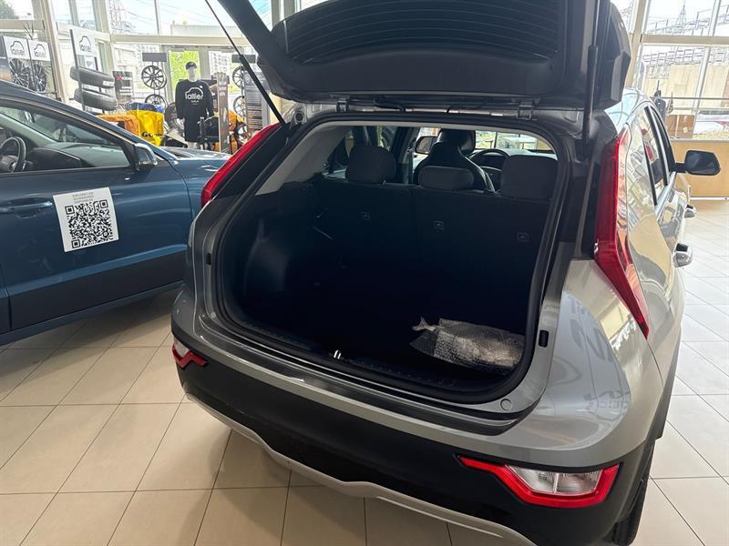 2025 Kia Niro - Image 5