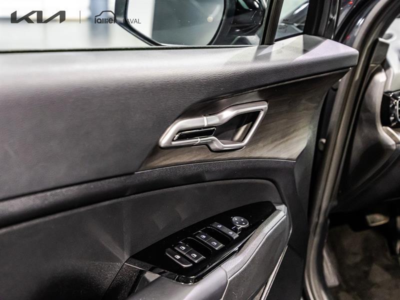 2024 Kia Sportage - Image 15