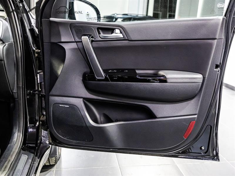 2022 Kia Sportage - Image 29