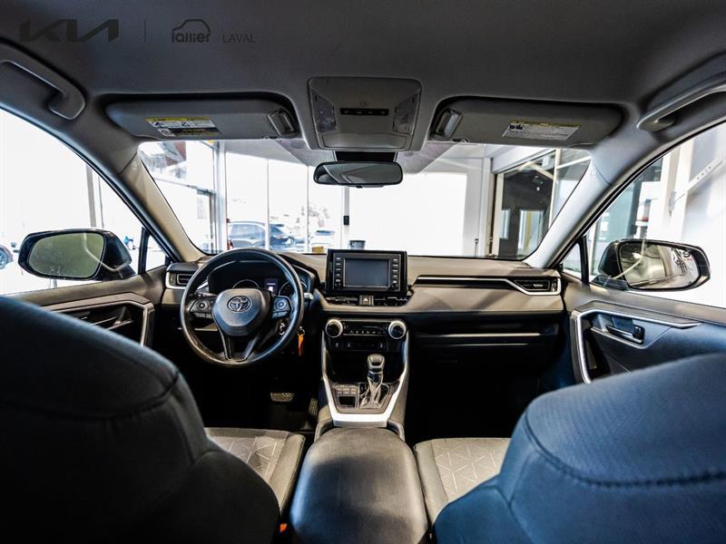 2020 Toyota RAV4 - Image 14
