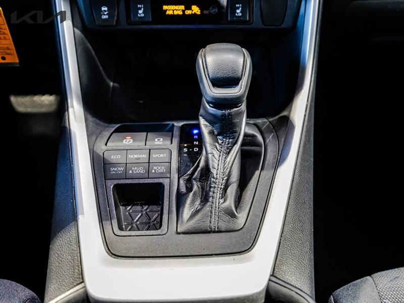 2020 Toyota RAV4 - Image 24