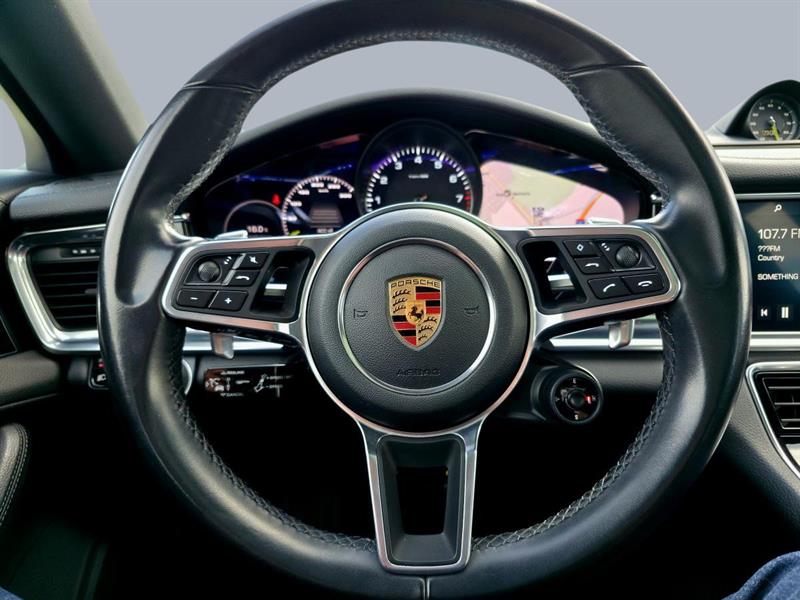 Porsche Panamera 21