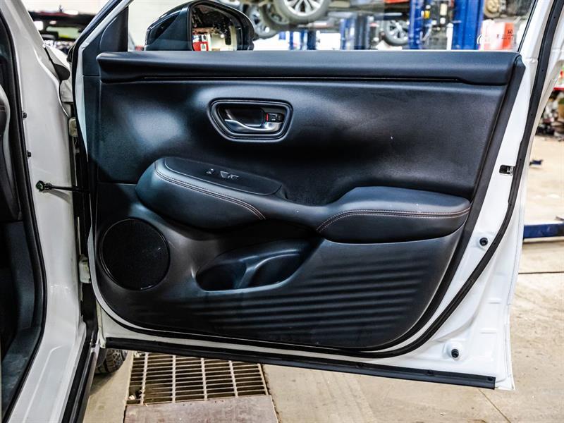 2024 Honda HR-V - Image 16